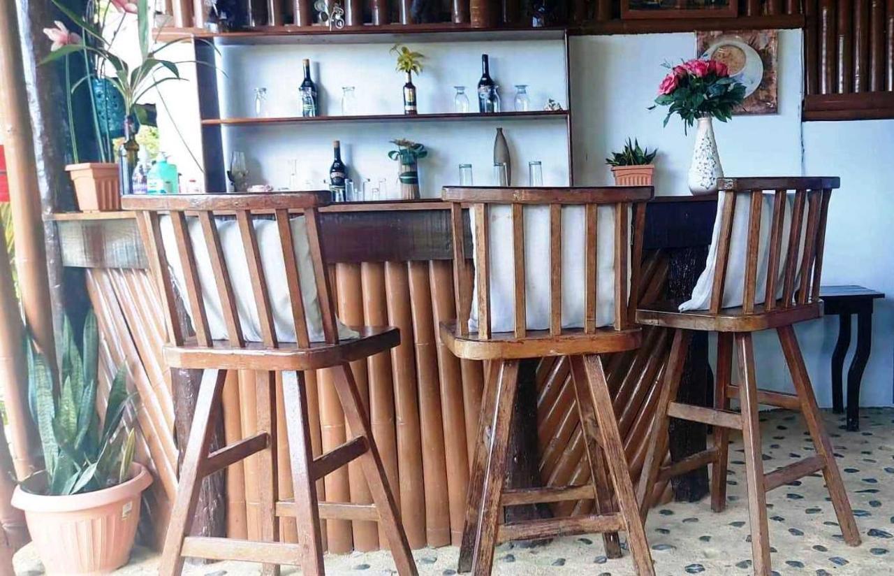 Victordelia Hilltop Hostel Сан-Висенте Экстерьер фото