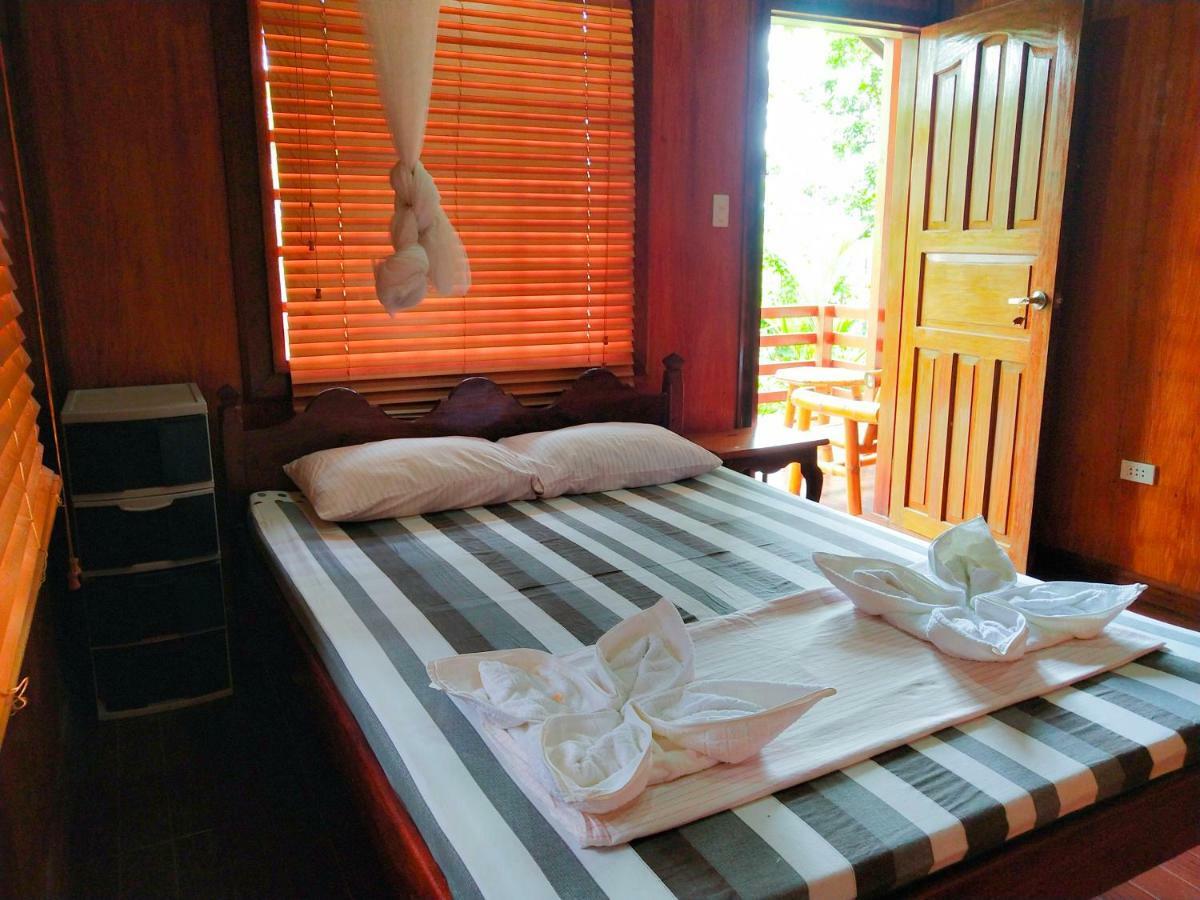 Victordelia Hilltop Hostel Сан-Висенте Экстерьер фото